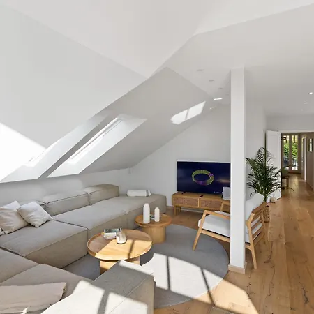 Exklusives Traum-penthouse Mit Wasserblick & Wellness Apartment *
