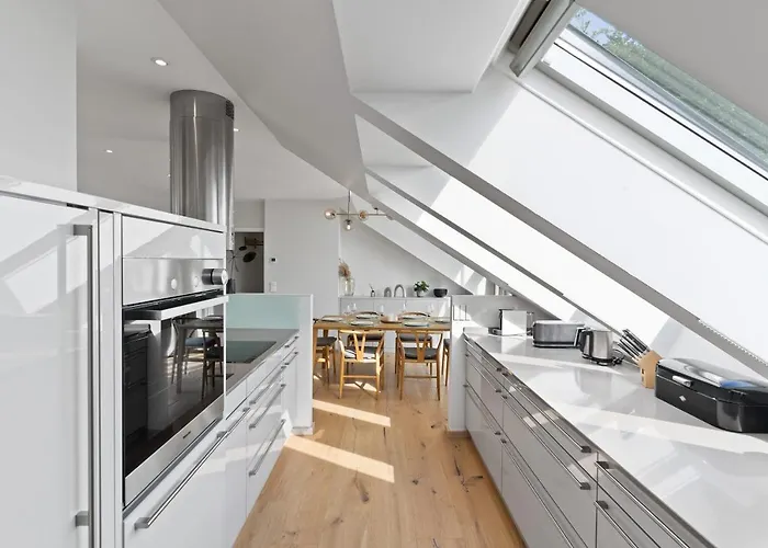 Exklusives Traum-penthouse Mit Wasserblick & Wellness Apartment *